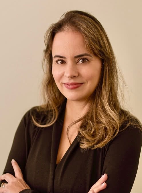 Dra. Juliana Lelis Spirandeli Amato, ginecologista especialista em Reprodução Humana